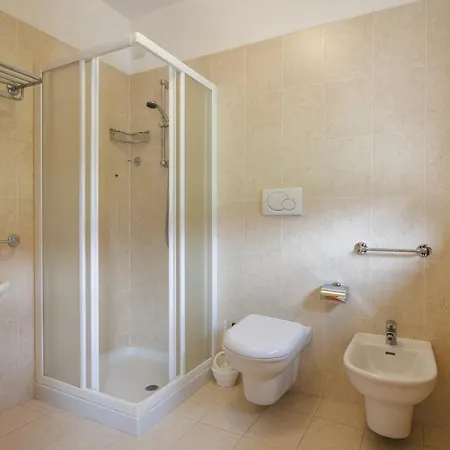 Hotel Club E La Vela Torbole Sul Garda