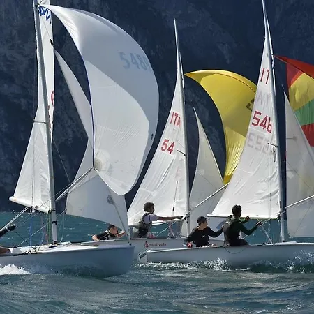 Ξενοδοχείο Club E La Vela Torbole Sul Garda